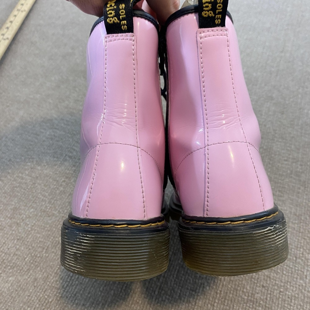 Dr. Martens Boots Womens Size 6 Pink Patent Leather Ankle Combat Zip 26772 Y2K - Picture 6 of 11